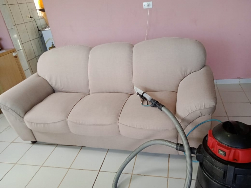 Impermeabilização de Cadeiras Estofadas Orçar Raposo Tavares - Impermeabilização do Sofá