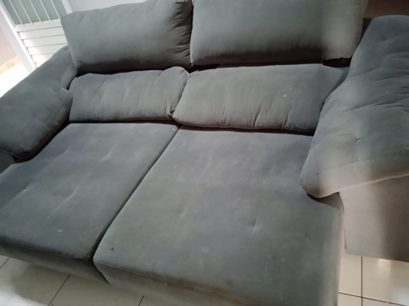 Limpeza em Sofa de Tecido Orçar Alto de Pinheiros - Limpeza de Tapetes e Sofás