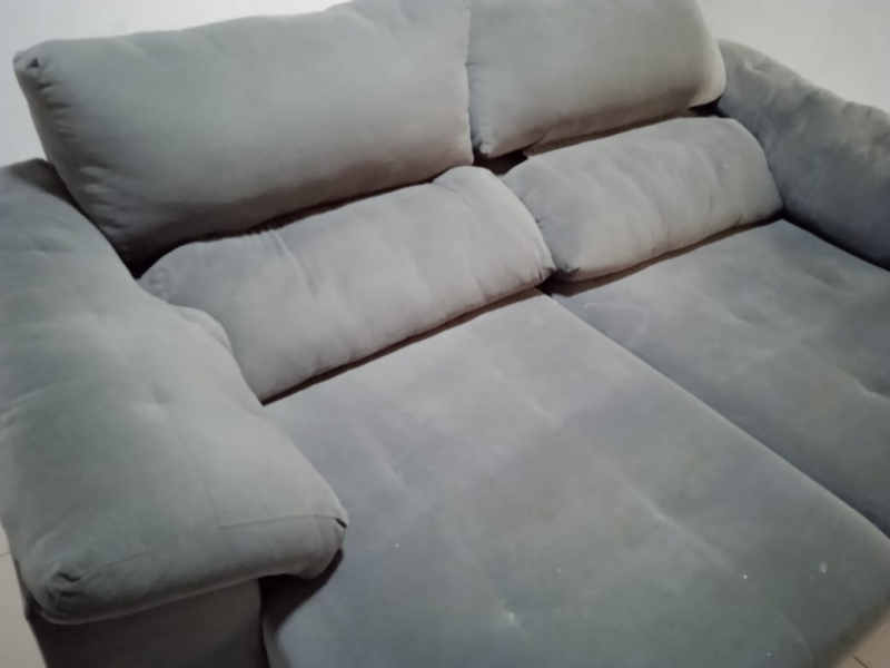Limpeza e Higienização de Sofá Limpeza e Higienização de Sofá