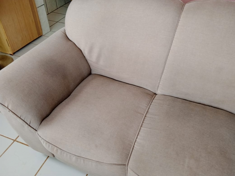 Serviço de Higienização de Sofás Serviço de Higienização de Sofás